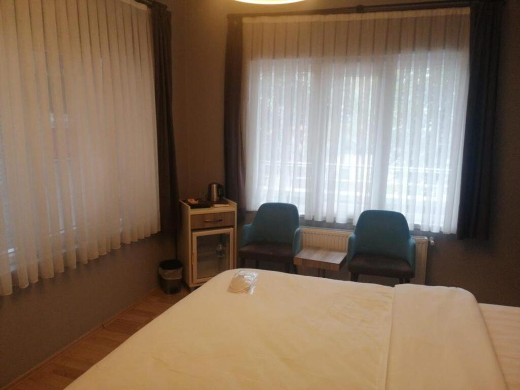 Armoni City Otel Kadikoey Istanboel Buitenkant foto